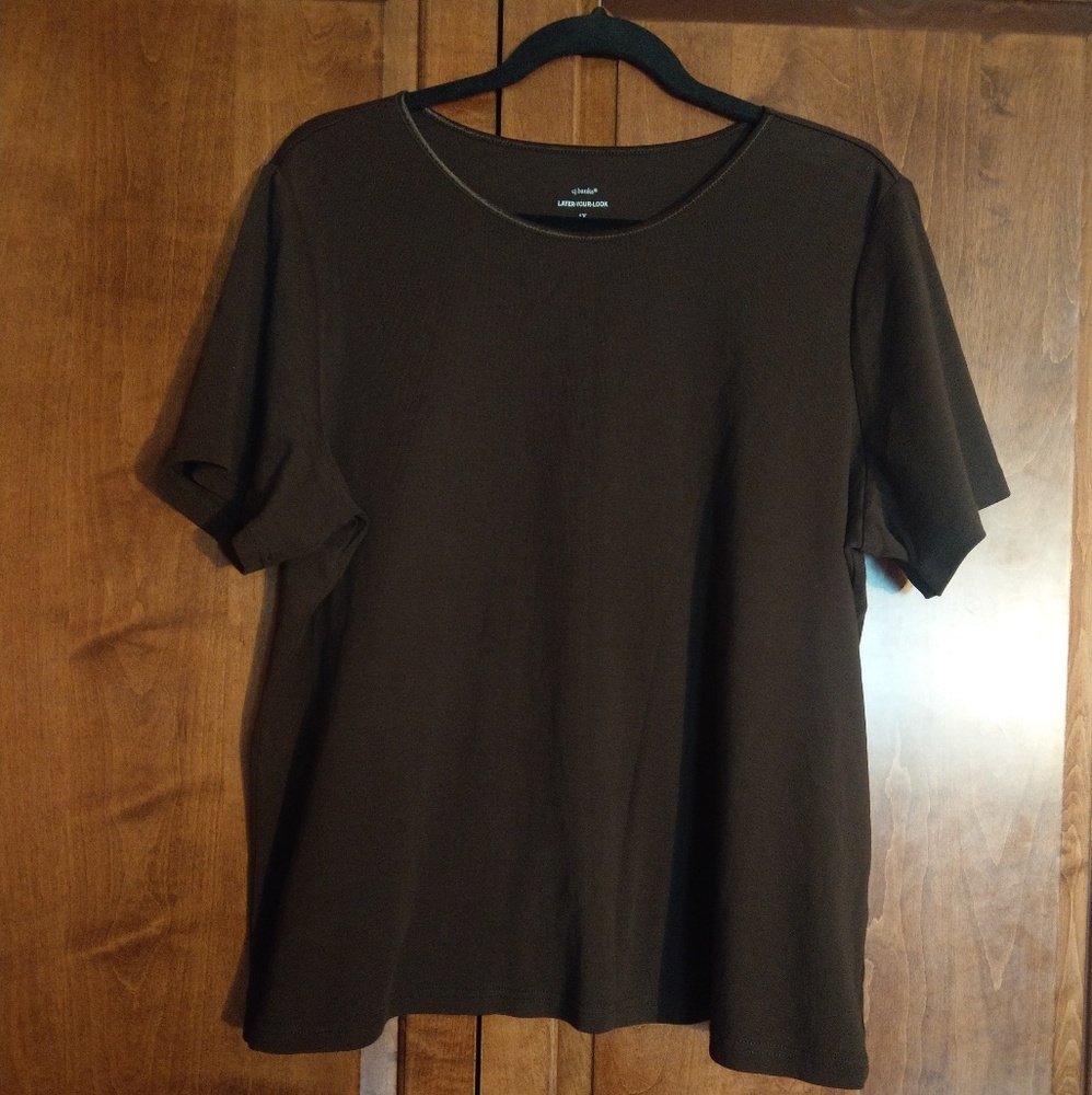 CJ Banks short sleeve tee